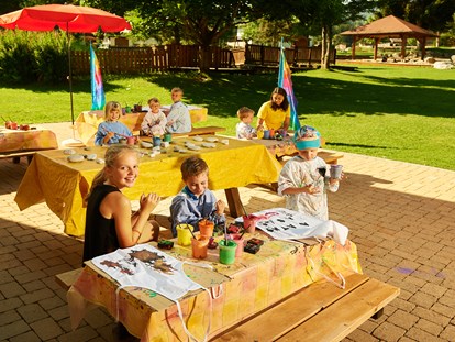 Familienhotel - Kinderwagenverleih - Kleinsölk - Familienbasteltag bei Sonnberg - Sonnberg Ferienanlage