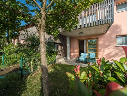 Familienhotel - Einzelzimmer mit Kinderbett - Italien - Green Village Resort (Lignano) - Wohnungen - Green Village Resort