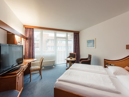 Familienhotel - Umgebungsschwerpunkt: Berg - Standard-Doppelzimmer - Göbel's Hotel Rodenberg