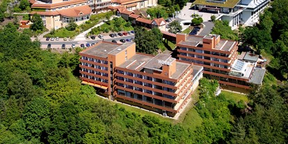 Familienhotel - Garten - Friedewald (Hersfeld-Rotenburg) - Luftbild - Göbel's Hotel Rodenberg