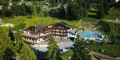 Familienhotel - Pools: Außenpool beheizt - Fai della Paganella - Fabilia Family Hotel Polsa - Trentino Südtirol im Sommer - Family Hotel Polsa