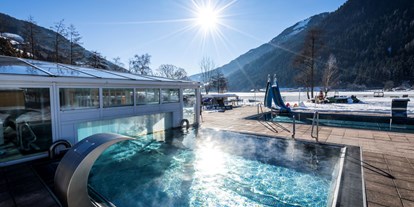 Familienhotel - Pools: Außenpool beheizt - Eisentratten - Mehrfacher Wasserspaß - Familien- & Sportresort Brennseehof