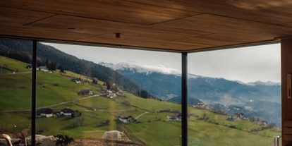 Familienhotel - Pools: Infinity Pool - Südtirol - Familienhotel Familiamus