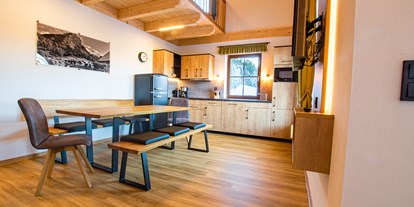 Familienhotel - Lechnerschaft - Chalets und Apartments Hauserhof