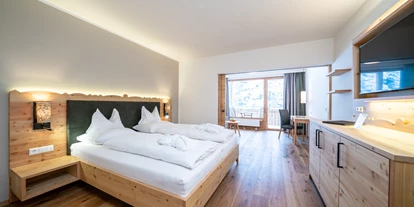 Familienhotel - Ausritte mit Pferden - Unterkremsbrücke - Gutshof Juniorsuite - Hotel GUT Trattlerhof & Chalets****