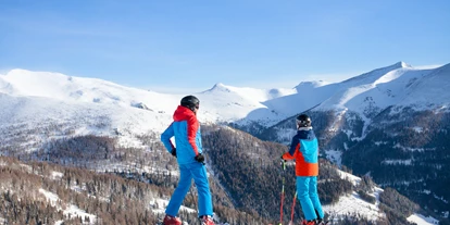 Familienhotel - Teenager-Programm - Aich (Feldkirchen in Kärnten) - Skifahren in Bad Kleinkirchheim - Start am 7. Dezember 2023 - Hotel GUT Trattlerhof & Chalets****