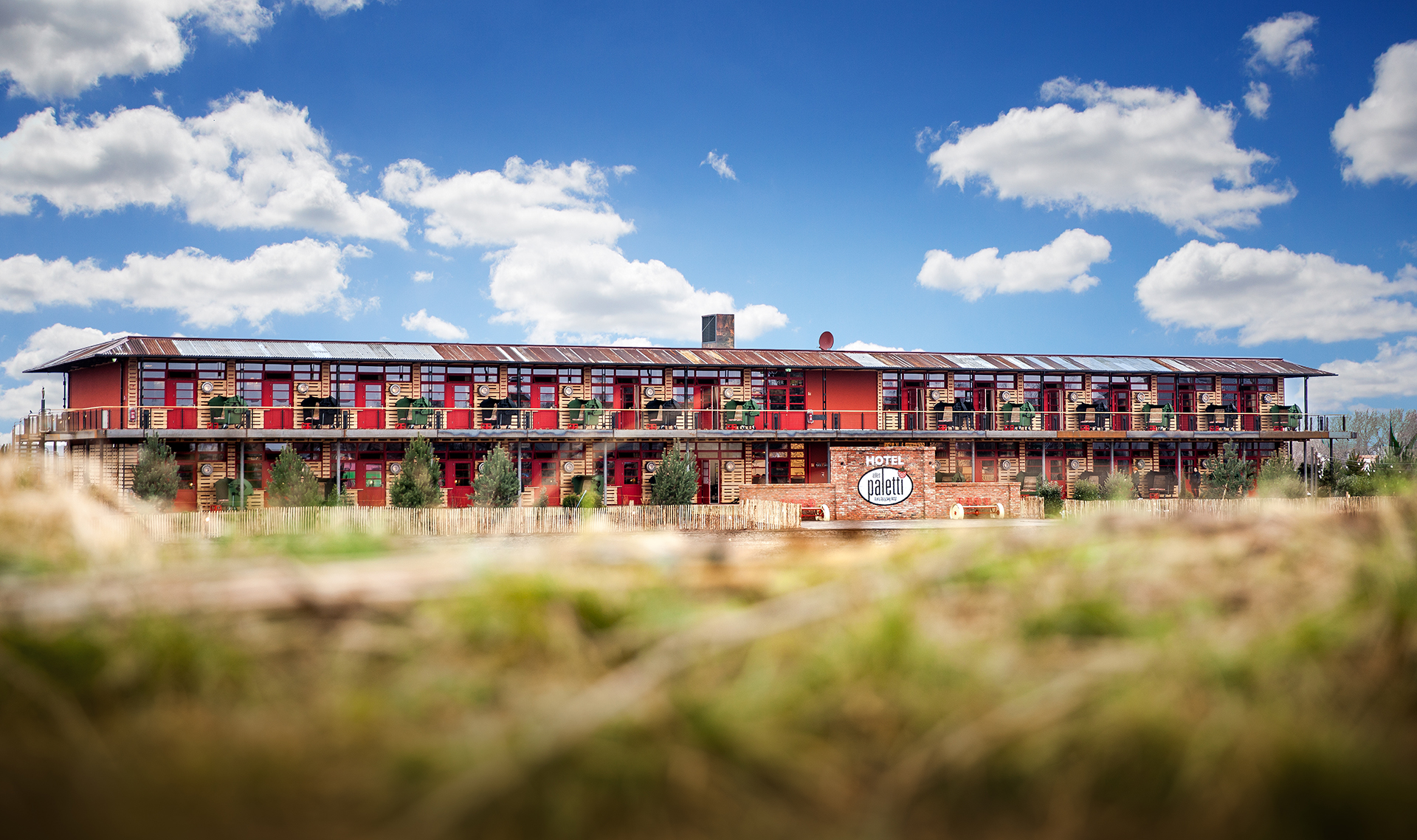 Kinderhotel - Alles Paletti - Karls Upcycling Hotel 