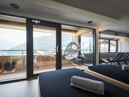 Familienhotel - Pools: Außenpool beheizt - Trentino-Südtirol - Wellnessbereich - Ruheraum - Garberhof Dolomit Family
