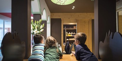 Familienhotel - Suiten mit extra Kinderzimmer - Seis am Schlern - Kastelruth - Kinder sind unsere Vips - Garberhof Dolomit Family