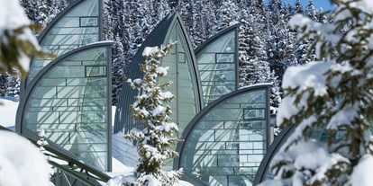 Familienhotel - Pools: Außenpool beheizt - St. Moritz - Tschuggen Bergoase  - Tschuggen Grand Hotel