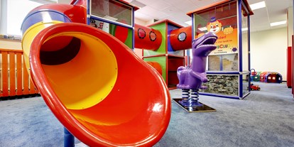 Familienhotel - Preisniveau: gehoben - Eibenstock - Kids Playworld Indoor - AHORN Hotel Am Fichtelberg