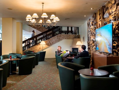Familienhotel - Golf - Deutschland - Hotellobby - AHORN Waldhotel Altenberg