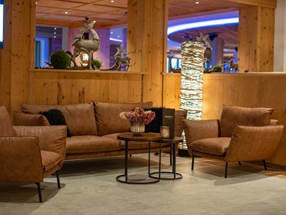 Familienhotel - Umgebungsschwerpunkt: Therme - Einöden - Lobby - Familien- und Sportresort Alpenblick