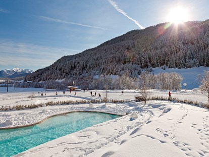 Familienhotel - Pools: Außenpool beheizt - Seefeld in Tirol - Hotel Schneeberg