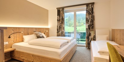 Familienhotel - Umgebungsschwerpunkt: Berg - Salzkammergut - Doppelzimmer Tannenwald im Familienhotel Sommerhof - Familienhotel Sommerhof