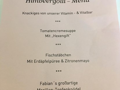 Familienhotel - Verpflegung: Frühstück - Frallach - Kindermenü - Almfamilyhotel Scherer****s - Familotel Osttirol