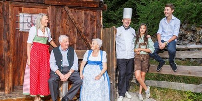 Familienhotel - Klassifizierung: 4 Sterne - Südtirol - Gastgeberfamilie  - Wohlfühlhotel Falzeben