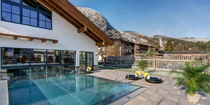 Familienhotel - WLAN - Oberndorf in Tirol - Thermal-Wasserwelt: Außenpool - Familien und Vitalhotel Mühlpointhof ***S