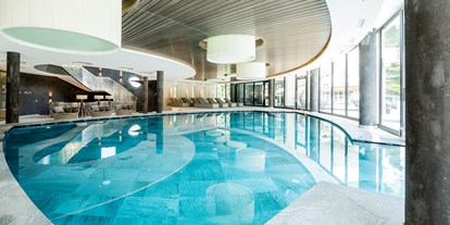 Familienhotel - Schwimmkurse im Hotel - Marling - Hallenbad - Familien - und Wellnesshotel Prokulus