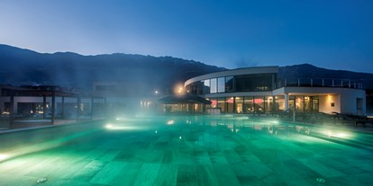 Familienhotel - Trentino-Südtirol - Beheizter Outdoor-Pool - Familien - und Wellnesshotel Prokulus