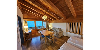 Familienhotel - Preisniveau: moderat - Graubünden - Zweizimmer-Apartment Superior,
Balkon oder Terrasse
Aparthotel Muchetta, Davos Wiesen, Schweiz - Aparthotel Muchetta