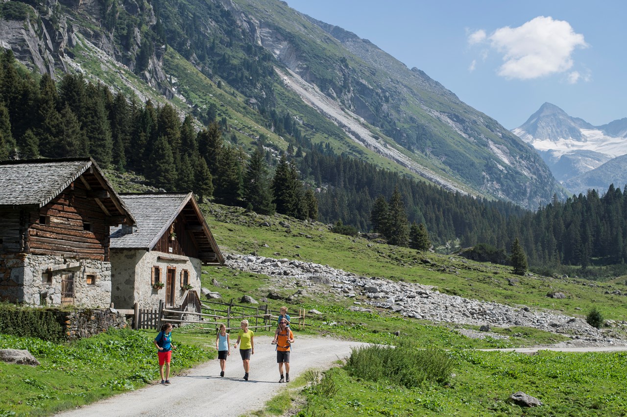 Das Familien-Clubhotel Wolkensteinbär Ausflugsziele Smaragdtal Habachtal