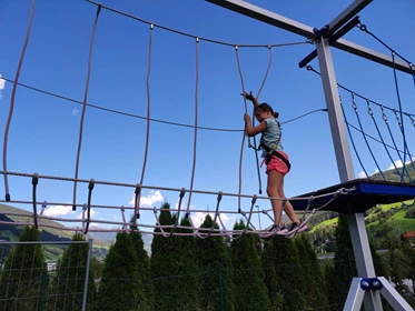 Kinderhotel: Hochseilgarten auf der Anlage  - Das Familien-Clubhotel Wolkensteinbär