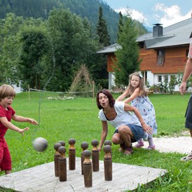 Kinderhotel: Auf der Spielwiese Hotel Eschenhof - Ortners Eschenhof - Alpine Slowness