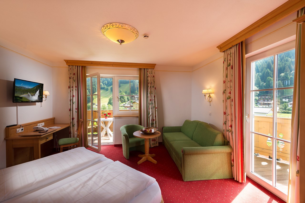 Hotel Bergzeit - Urlaub al dente Zimmerkategorien Doppelzimmer Hochkönig Abendrot