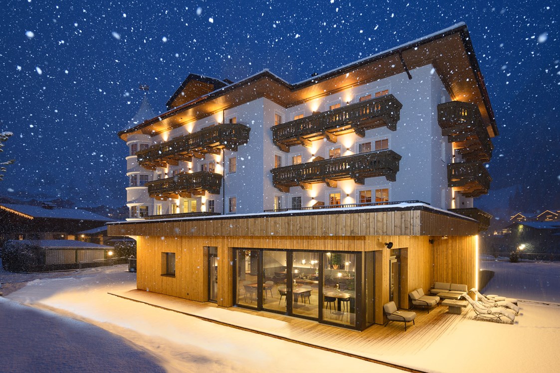 Kinderhotel: Hotel Bergzeit im Winter  - Hotel Bergzeit - Urlaub al dente