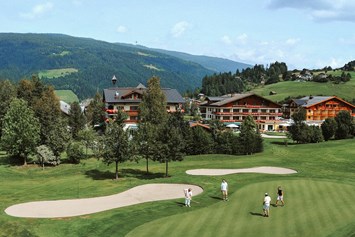 Kinderhotel: Hotel Gut Weissenhof direkt am 27-Loch Golfplatz Radstadt - Hotel Gut Weissenhof ****S
