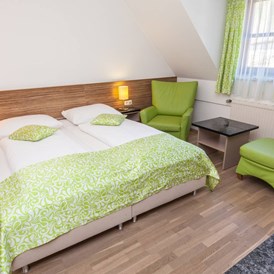 Familienhotel: Zimmer mit Doppelbett - Familienhotel & Reiterparadies Der Ponyhof