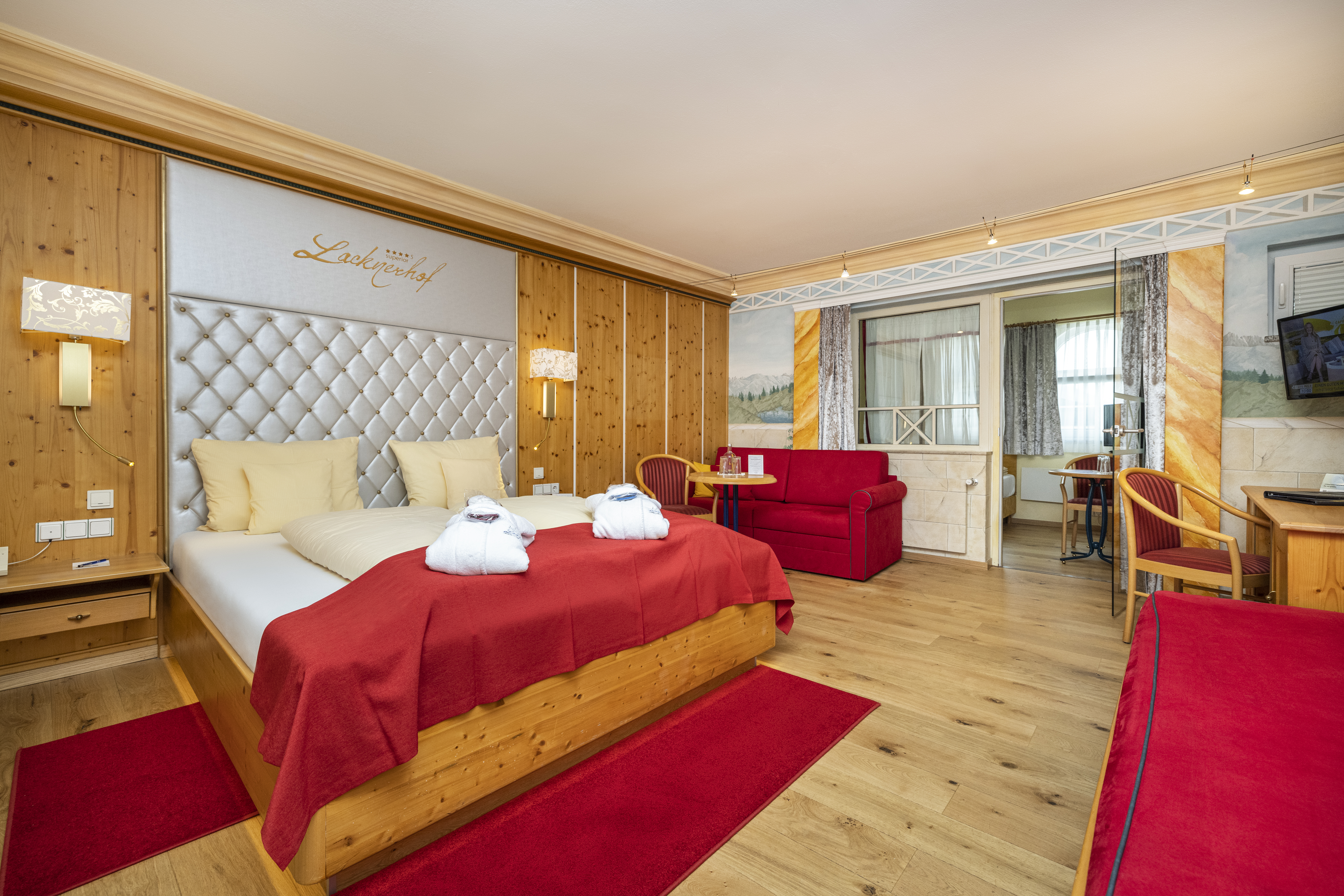 Schlosshotel Lacknerhof****S Flachau Zimmerkategorien Turmzimmer mit 2 Schlafräume