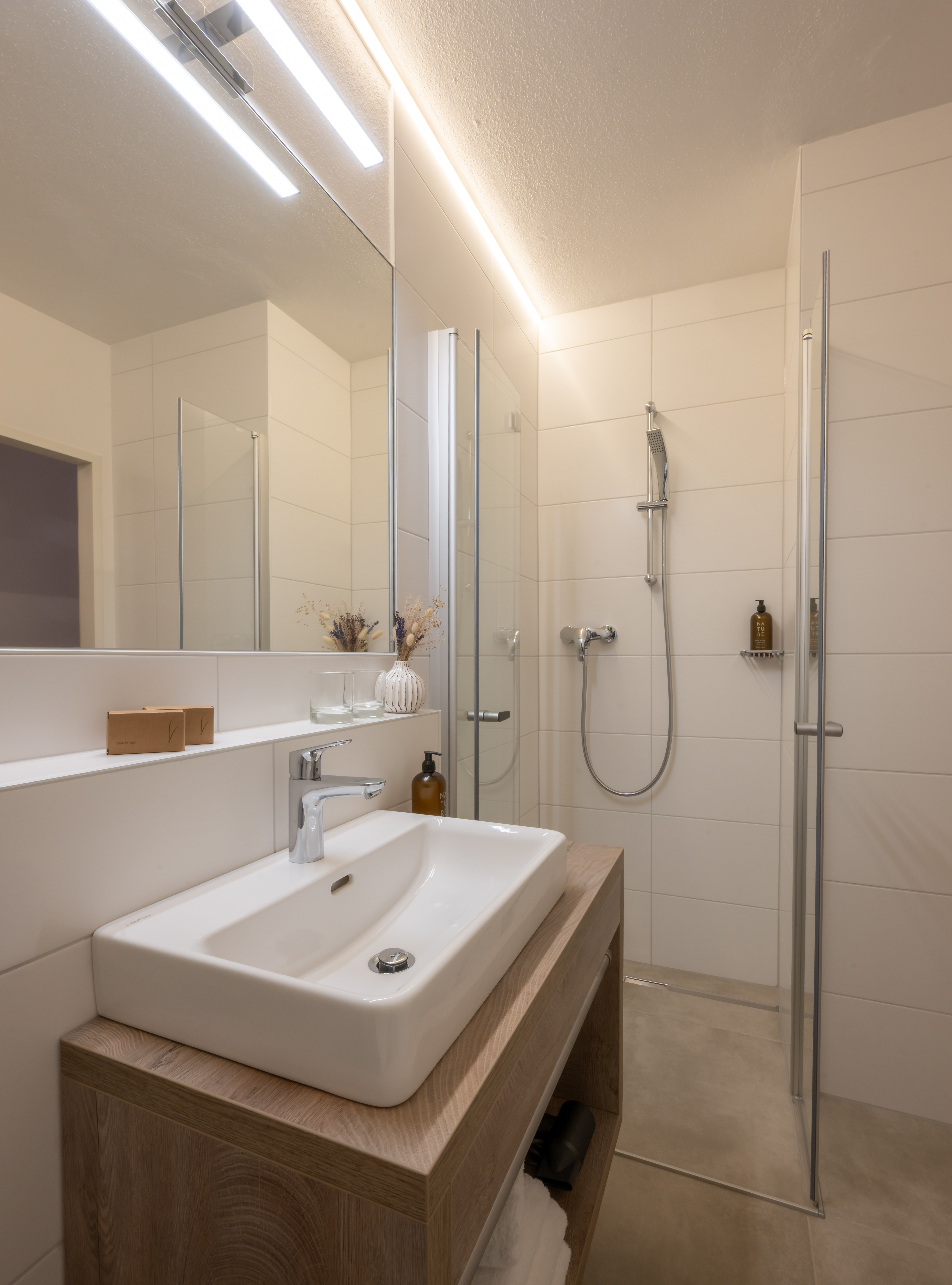 Familienhotel: Bad Doppelzimmer - Familienhotel Botenwirt 