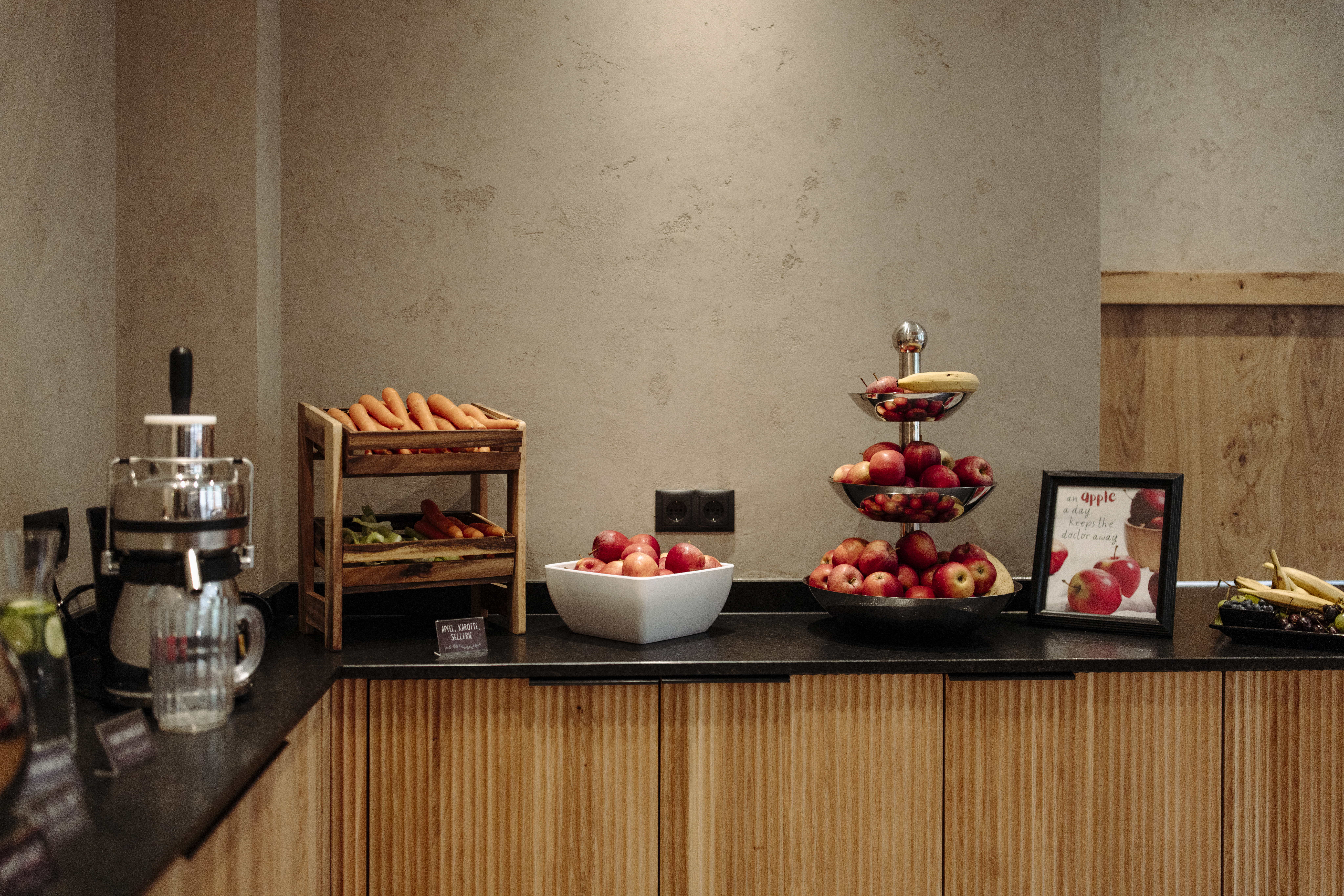 Kinderhotel: Buffetbereich im Haupthaus Reslwirt - Resl Resort - Essen | Trinken