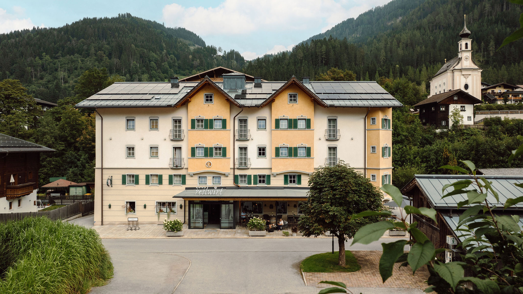 Familienhotel - Großsölk - haupthaus reslwirt - Resl Resort