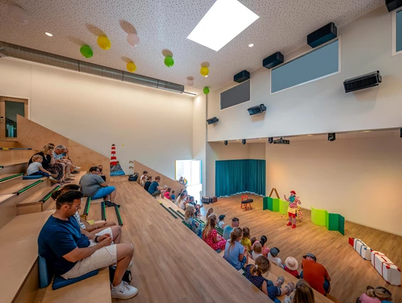 Kinderhotel: Im Theater - TUI SUNEO Kinderresort Usedom