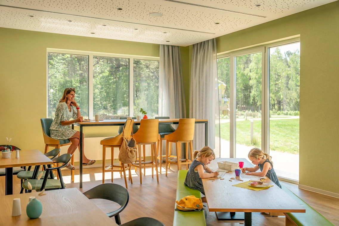 Kinderhotel: All-In-Restaurant, Kinderbereich - TUI SUNEO Kinderresort Usedom