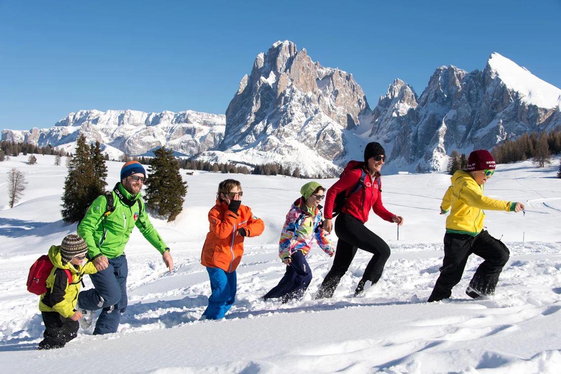 Kinderhotel: Seiser Alm im Winter - Hotel Bad Ratzes