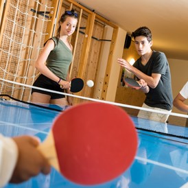 Kinderhotel: Jugendraum mit Ping Pong - Hotel Bad Ratzes