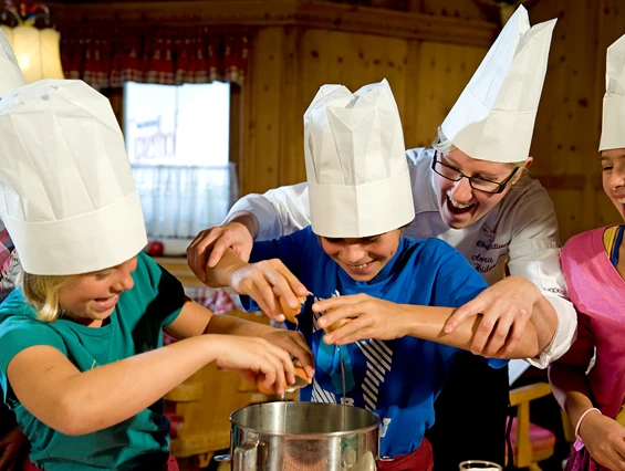 Kinderhotel: Tolles Kinderprogramm - Alpin Spa Hotel Tuxerhof