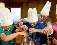 Kinderhotel: Tolles Kinderprogramm - Hotel Alpin Spa Tuxerhof