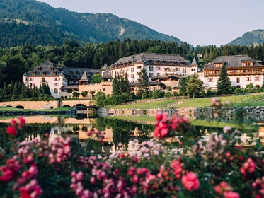 Kinderhotel: Außenansicht A-ROSA Kitzbühel - A-ROSA Kitzbühel