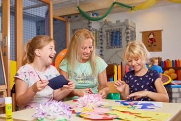 Kinderhotel: Kids Club - Spaß und Programm für die Kleinen - Hotel DIE POST