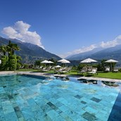 Familienhotel: Beheiztes Freischwimmbad - Hotel Giardino Marling