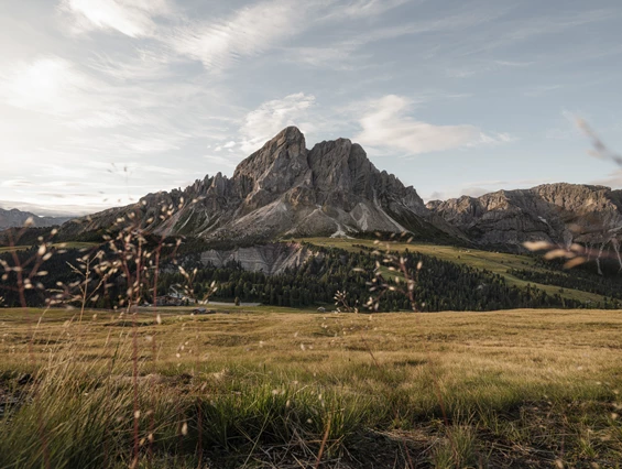 Kinderhotel: Lage im Weltnaturerbe Dolomiten - Kinderhotel Sonnwies