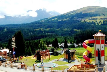 Kinderhotel: Spielplatz - Das Alpenwelt Resort****SUPERIOR