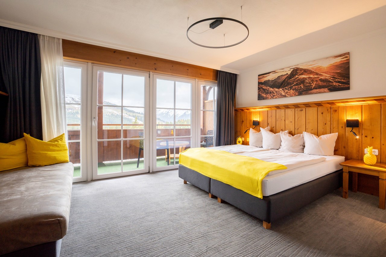 MY ALPENWELT Resort****SUPERIOR Zimmerkategorien Superior Bergblick Zimmer