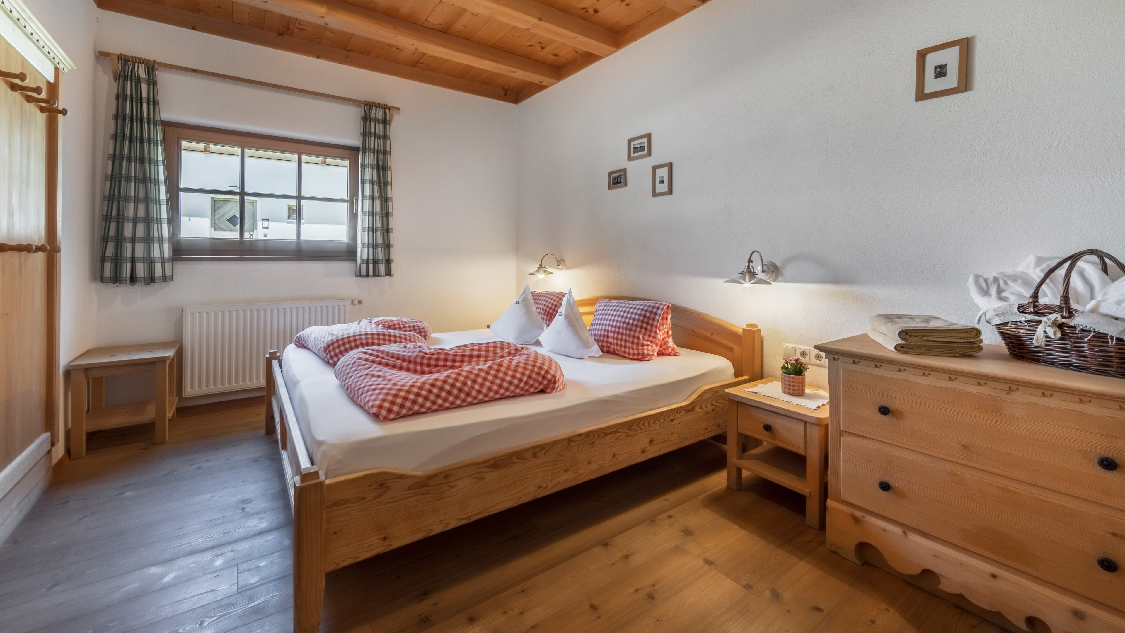 Taser Alm Zimmerkategorien  Almchalet Zielspitze  52 m²