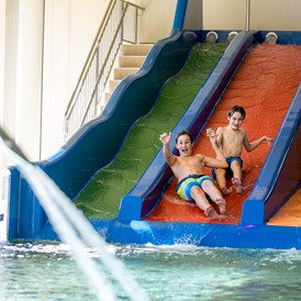 Kinderhotel: Wasserrutschen in der Wassererlebniswelt - Hotel Seehof